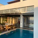 Villa Aleph-kiralik Muestakil Havuzlu Luex Bodrum