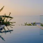 Aleph-kiralik Muestakil Havuzlu Luex Bodrum