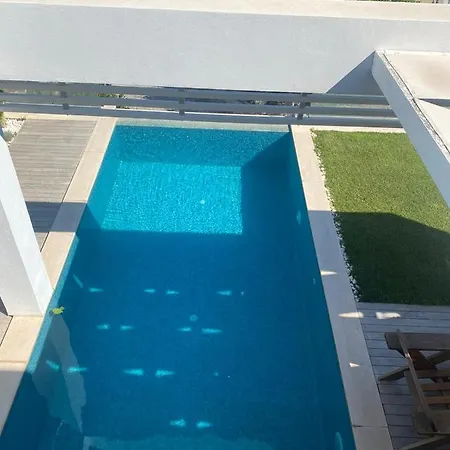 Aleph-kiralik Muestakil Havuzlu Luex *