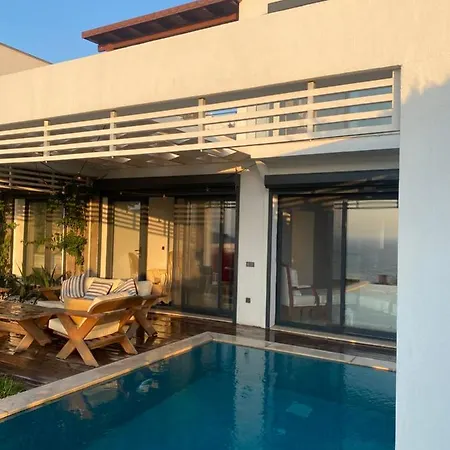 Villa Aleph-kiralik Muestakil Havuzlu Luex Bodrum
