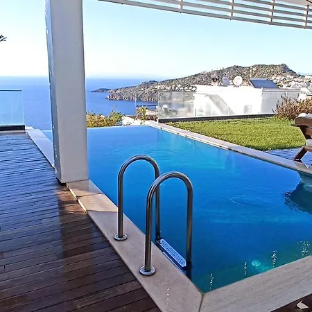 Aleph-kiralik Muestakil Havuzlu Luex