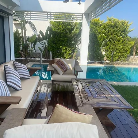 Aleph-kiralık Müstakil Havuzlu Lüx Villa