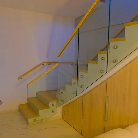 Aleph-kiralık Müstakil Havuzlu Lüx