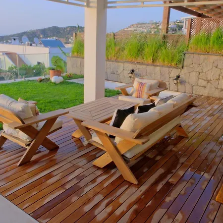 Aleph-kiralık Müstakil Havuzlu Lüx * Bodrum