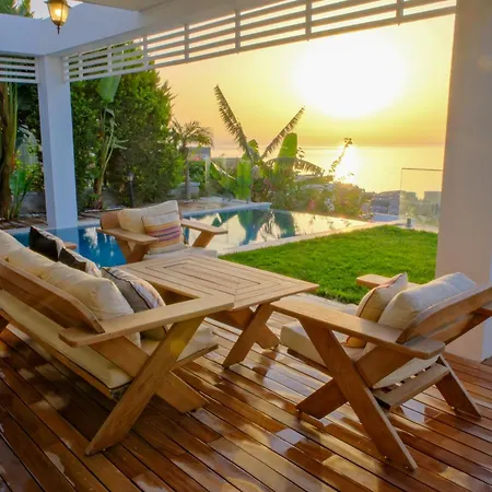 Aleph-kiralık Müstakil Havuzlu Lüx Bodrum