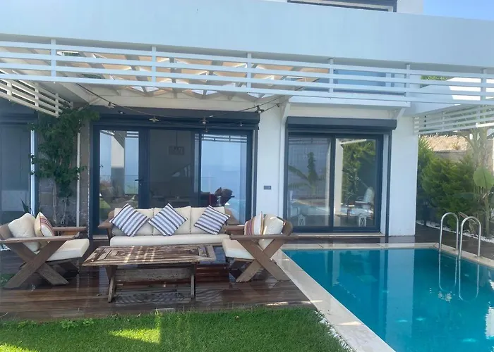 Villa Aleph-kiralik Muestakil Havuzlu Luex