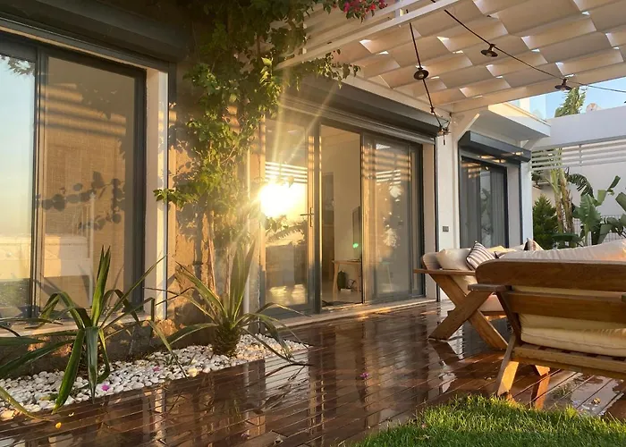 Villa Aleph-kiralik Muestakil Havuzlu Luex *