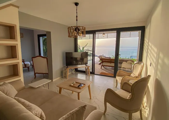 Aleph-kiralik Muestakil Havuzlu Luex Villa