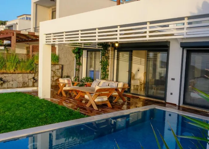 Villa Aleph-kiralik Muestakil Havuzlu Luex Bodrum