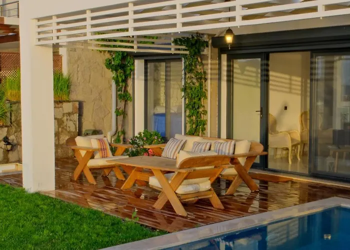 Villa Aleph-kiralik Muestakil Havuzlu Luex