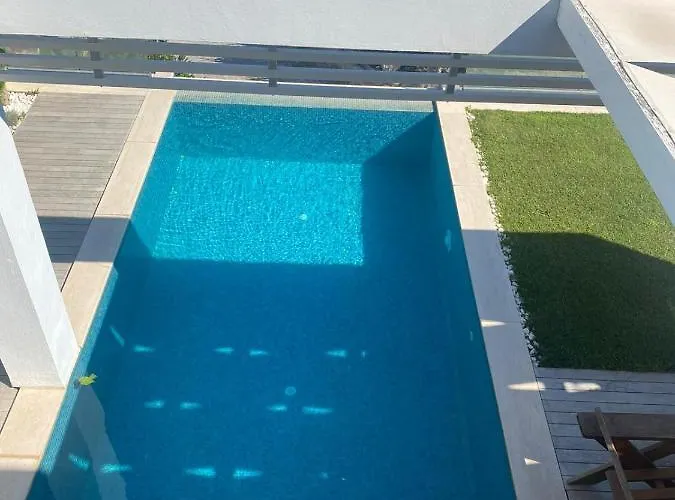 Aleph-kiralik Muestakil Havuzlu Luex *