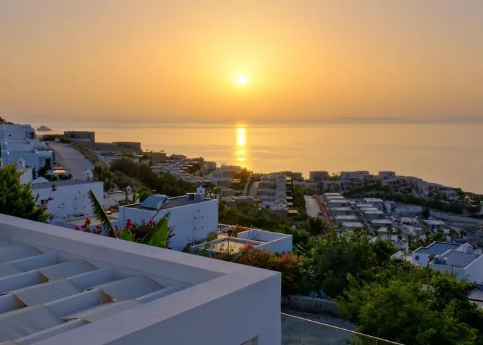 Aleph-kiralik Muestakil Havuzlu Luex Bodrum